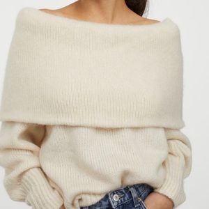(SOLD ) Off The Shoulder Chunky Sweater